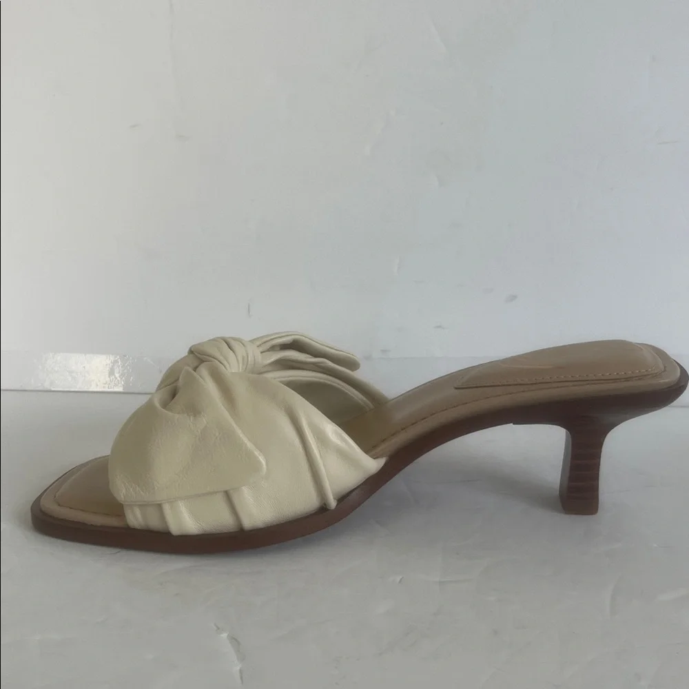 SAM EDELMAN Women's Darcie Ivory LEATHER Bow Kitten Heels Sandals Size 8.5 NWT - Picture 6 of 11